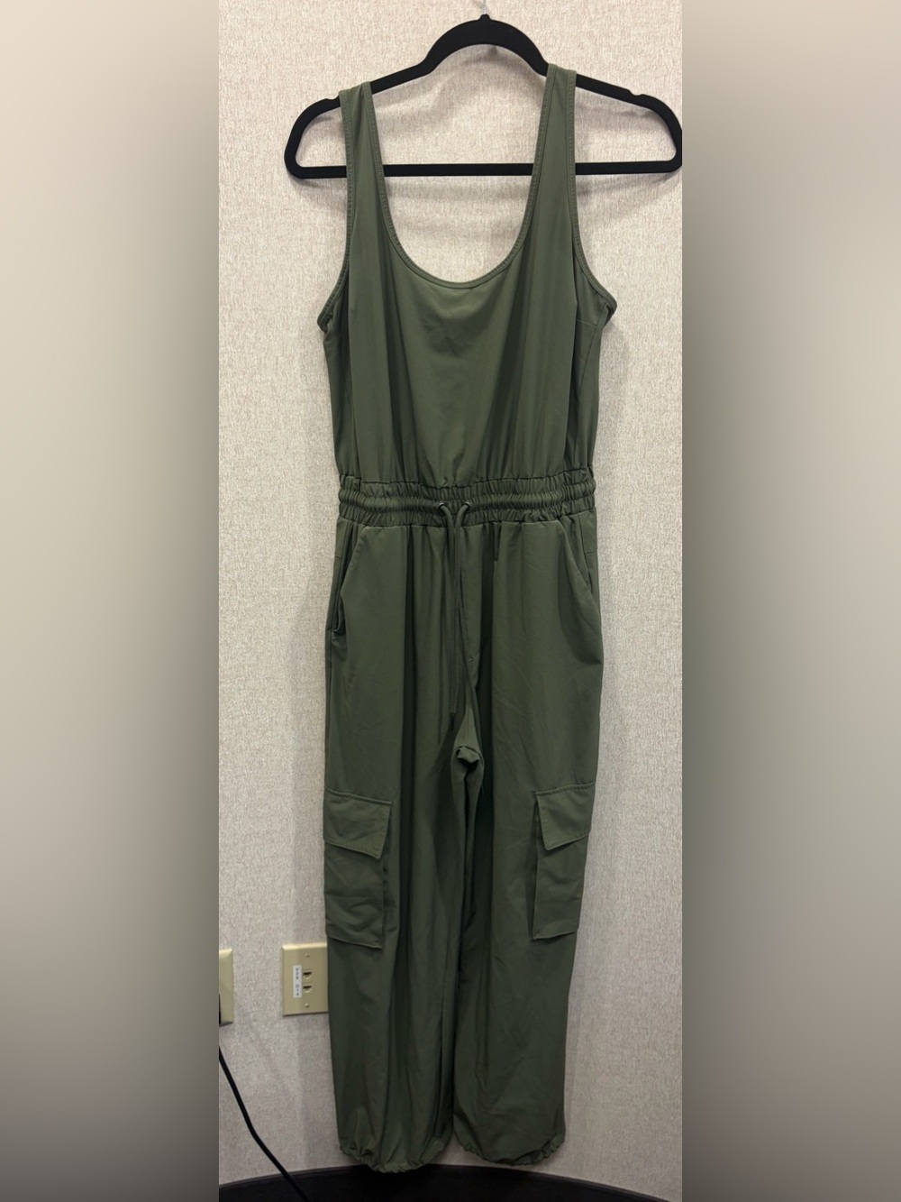 Abercrombie and Fitch Traveler Sleeveless Scoop Neck Drawstring Romper
